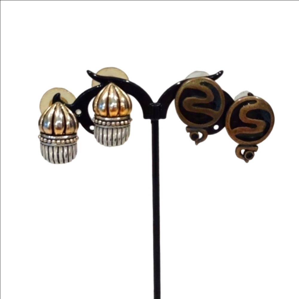 Set of Two Pairs of Earrings